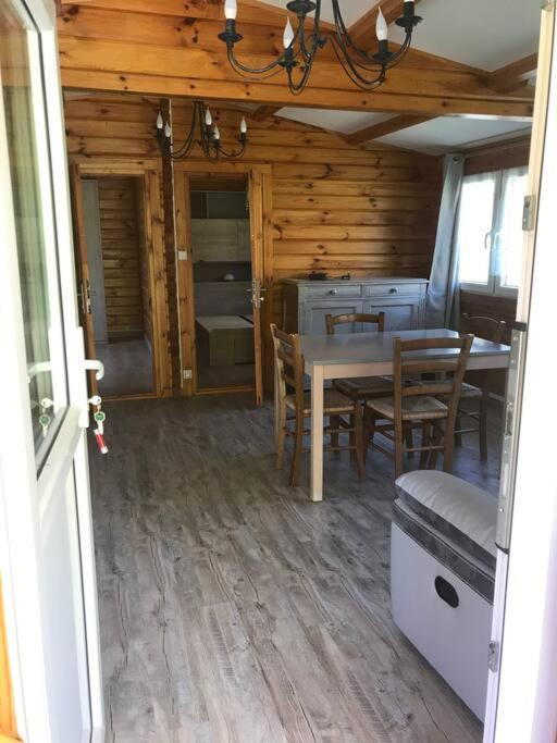 Appartamento Les Ricoux Montfroc Esterno foto